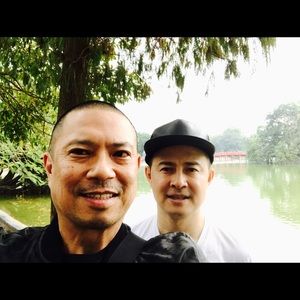 Meet your Posher, Lawrence